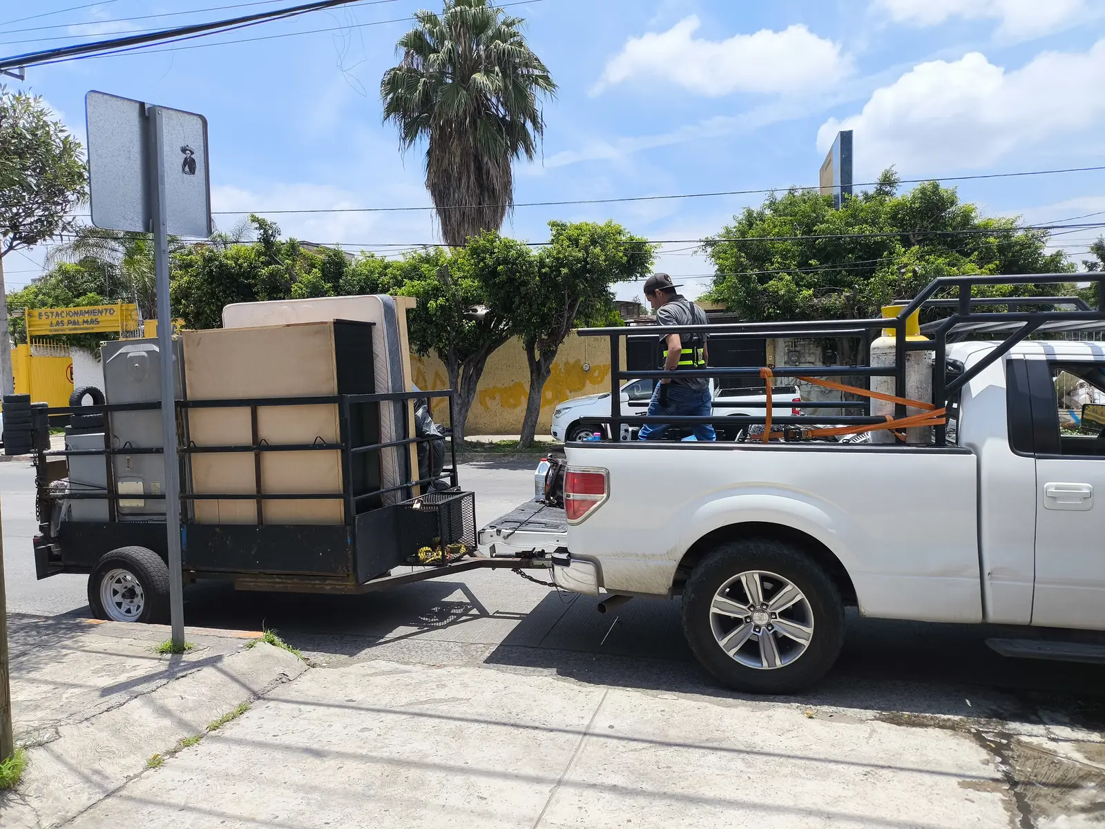 Fletes locales en toda la zona metropolitana.